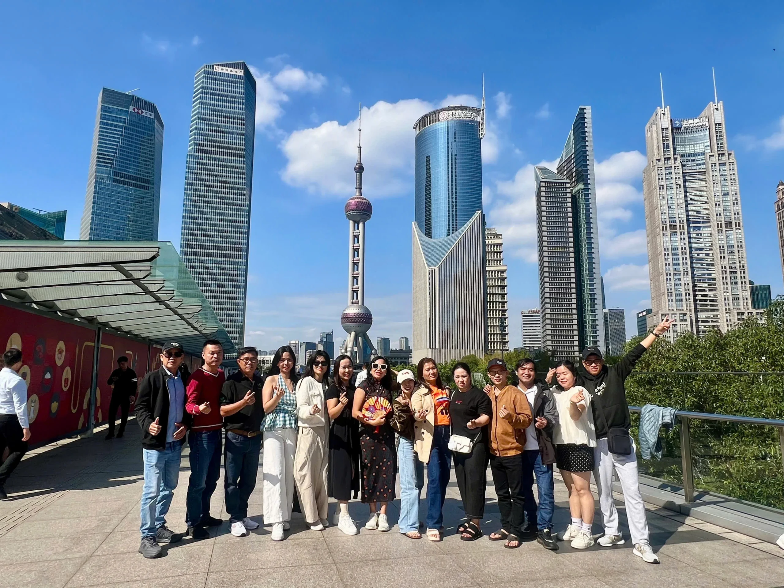 HÀNH TRÌNH TEAM BUILDING 2025 – CÔNG TY TNHH LƯỚI CÔNG TRÌNH CHINH PHỤC TRUNG QUỐC 5 NGÀY 4 ĐÊM