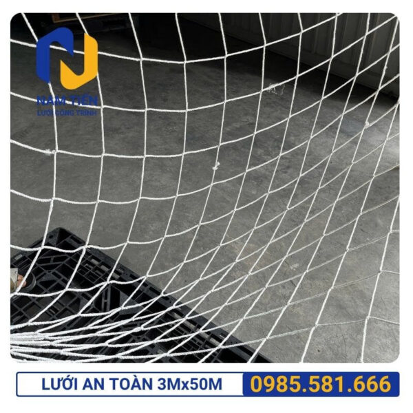 Giá lưới dây dù